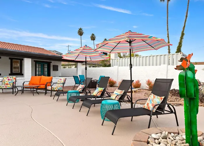 Holiday home Old Town Oasis Wheated Pool, Hot Tub, & Fire Pit *